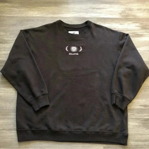 Hollister Womens M Long Sleeve Crew Neck Sweatshirt‎ Ebony Oversized Fit - Picture 1 of 6
